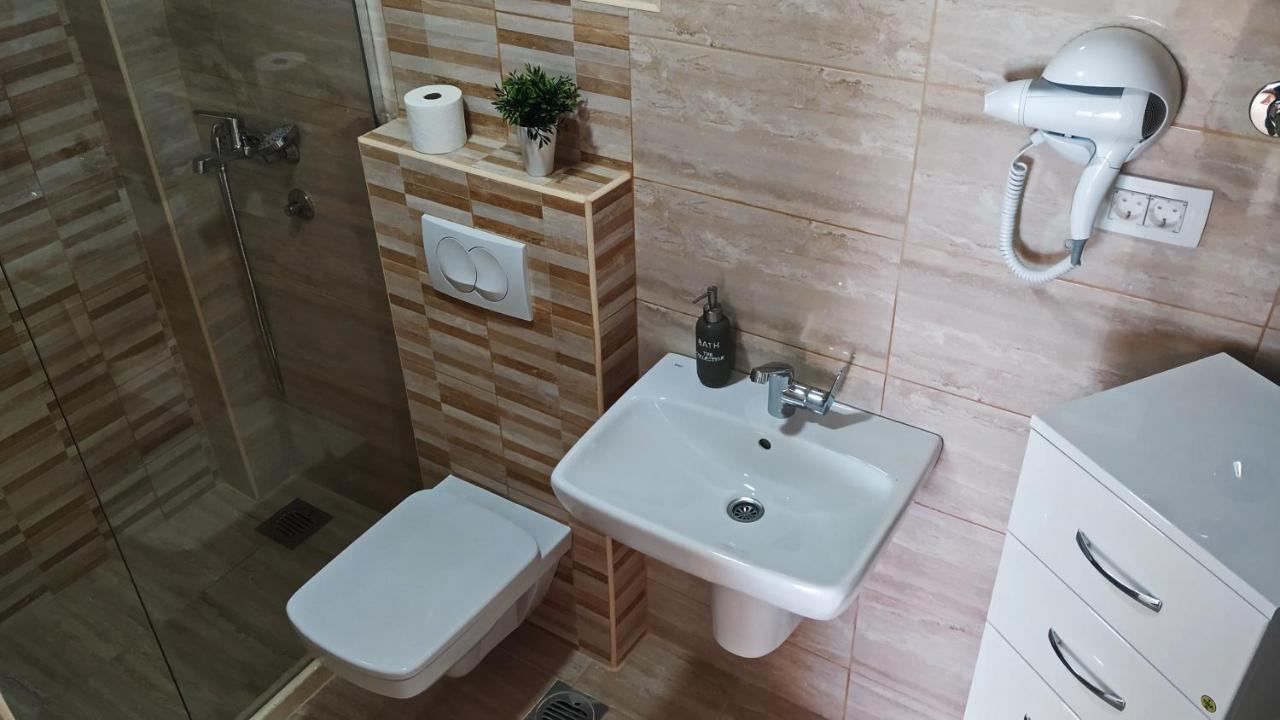 Apartments Abramovic 2 Sutomore Ngoại thất bức ảnh